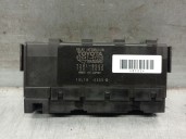Recambio de caja reles / fusibles para toyota yaris (_p9_) 1.4 d-4d (nlp90_) referencia OEM IAM 8264147020 72818502
