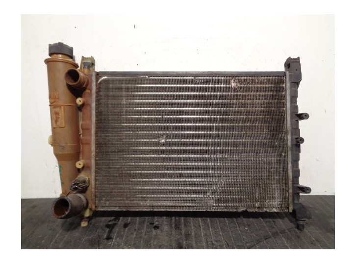 Recambio de radiador agua para fiat uno (146) 1.4 cat referencia OEM IAM 7556135 