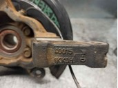 Recambio de mangueta delantera izquierda para nissan juke (f15) 1.6 16v referencia OEM IAM 400151KK0H 400151KK0A 