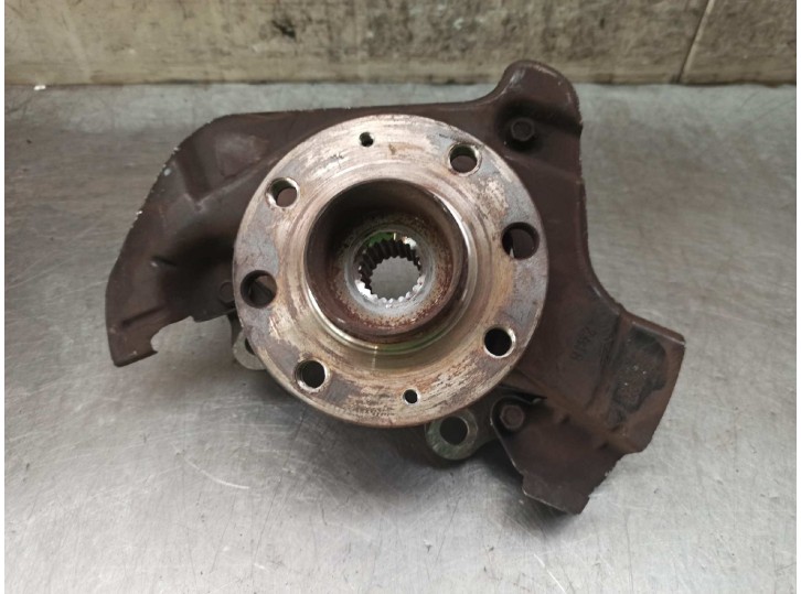 Recambio de mangueta delantera izquierda para fiat grande punto (199) 1.2 cat referencia OEM IAM 55700922 