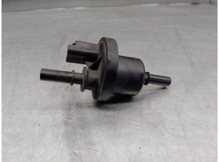 Recambio de electrovalvula vacio para renault laguna ii (bg0) 1.8 cat referencia OEM IAM 8200024427 2580119A SAGEM