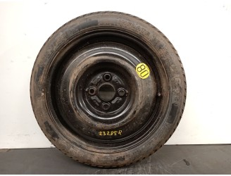 Recambio de neumatico repuesto para toyota yaris (_p9_) 1.4 d-4d (nlp90_) referencia OEM IAM 426110D230 T12570D1595M BRIDGESTONE