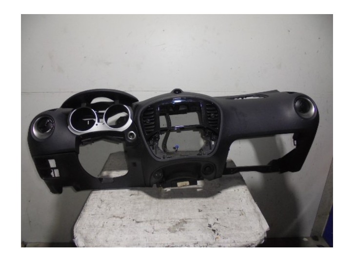 Recambio de salpicadero para nissan juke (f15) 1.6 16v referencia OEM IAM 682001KP1A NEGRO 