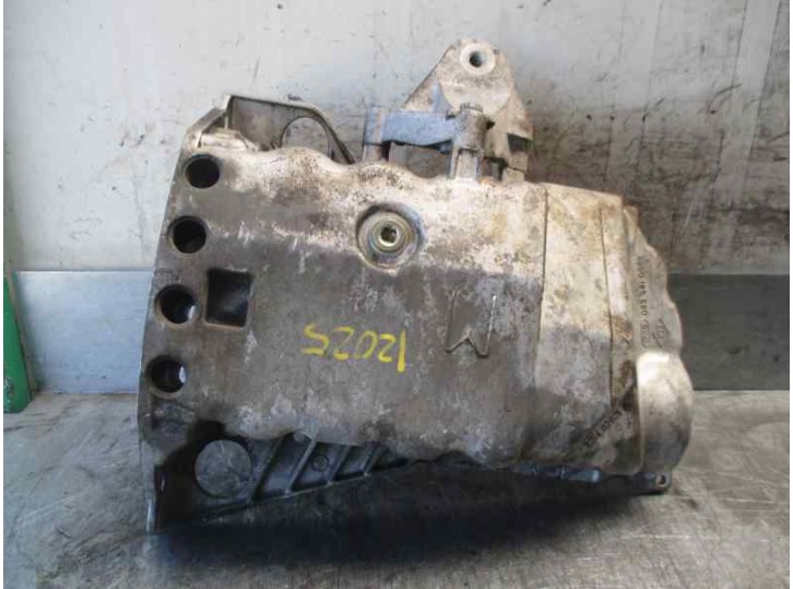 Recambio de carter para volvo s80 berlina 2.4 diesel cat referencia OEM IAM 8200185680 35402021 SIMI