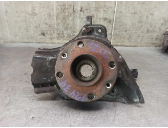 Recambio de mangueta delantera derecha para fiat tempra berlina (159) 1.9 turbodiesel referencia OEM IAM 7707586 / 7707595 77075