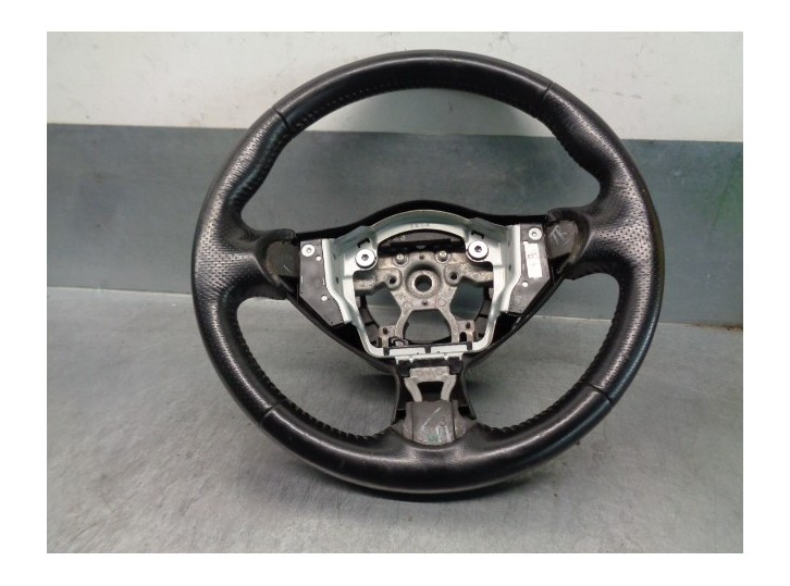 Recambio de volante para nissan juke (f15) 1.6 16v referencia OEM IAM 484301KA1A 