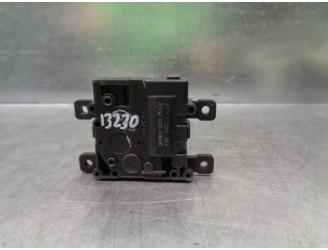 Recambio de motor calefaccion para toyota corolla (e21) referencia OEM IAM 0638002031PLS  