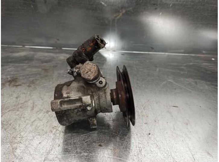 Recambio de bomba servodireccion para volkswagen golf iii berlina (1h1) 2.0 referencia OEM IAM 1H0422155D 7849701 SAGINAW