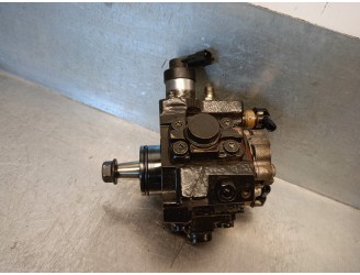 Recambio de bomba inyeccion para kia cee´d 1.6 crdi cat referencia OEM IAM 331002A410 0445010124 BOSCH