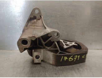 Replacement gearbox mount for Ford Focus lim. (CB4) 1.6 16V cat OEM IAM reference 3M516P093D 3M516P093D FOMOCO