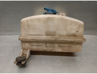 Recambio de deposito expansion para kia carens 2.0 turbodiesel cat referencia OEM IAM OK2KB15350  