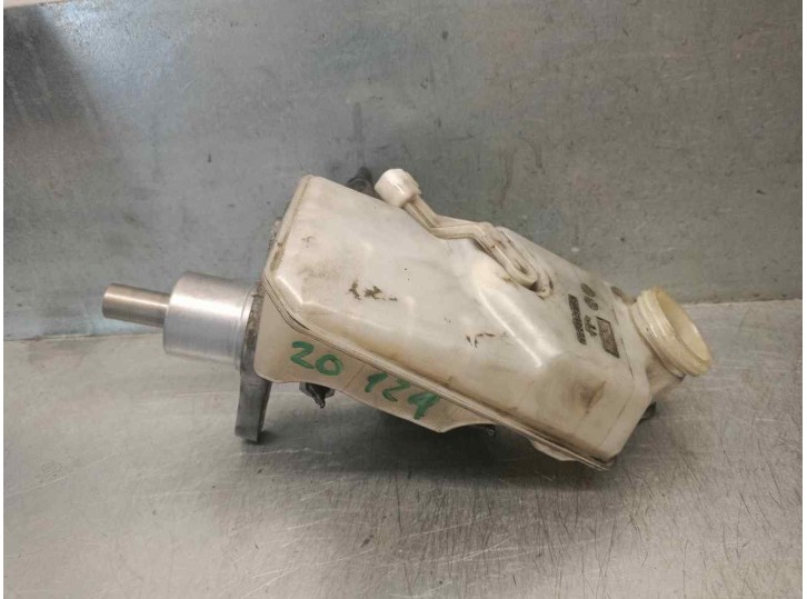 Recambio de bomba freno para volkswagen polo berlina (6n1) 1.9 diesel referencia OEM IAM 03350891031  