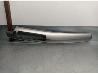 Recambio de molduras delanteras para bmw serie 5 gran turismo (f07) 2.0 turbodiesel referencia OEM IAM 8060804AI02  