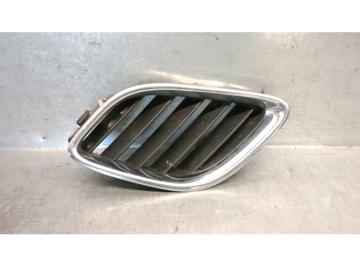 Recambio de rejilla delantera para saab 9-5 (ys3e) 2.3 t referencia OEM IAM 5336185RH  