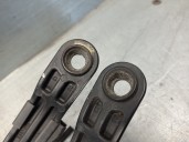 Recambio de brazo limpia delantero derecho para iveco c35 (1997 - ...) 2.8 referencia OEM IAM 504023733 504023733 VALEO