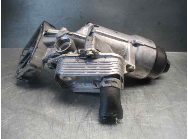 Recambio de enfriador aceite motor para mercedes-benz clase a (w168) 170 cdi (168.008) referencia OEM IAM A6681800210 