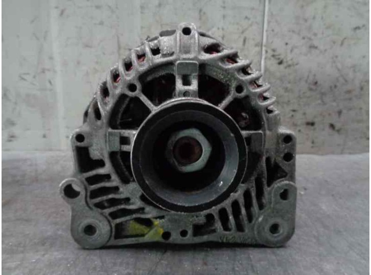 Alternator replacement part for Volkswagen Passat Sedan (3A2) 1.9 TDI OEM IAM reference 28903025G 