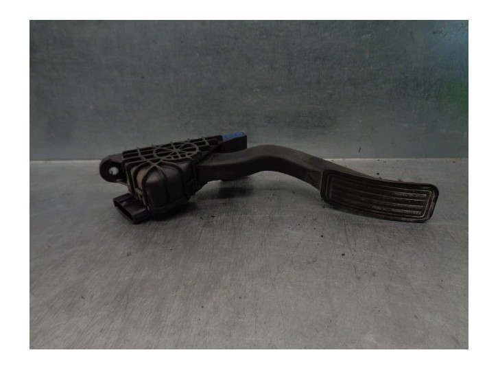Recambio de potenciometro pedal para mazda 3 lim. (bl) 2.2 turbodiesel cat referencia OEM IAM CC3041600 1988003480 