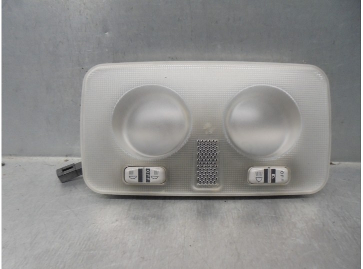 Recambio de luz interior para fiat punto (evo) (199) 1.4 cat referencia OEM IAM 1520400000 0884200 