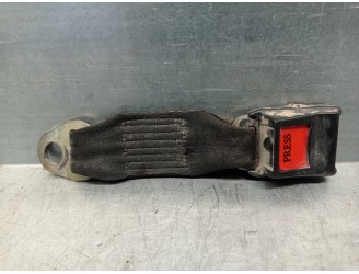 Recambio de enganche cinturon para iveco c35 (1997 - ...) 2.8 referencia OEM IAM 500329325  