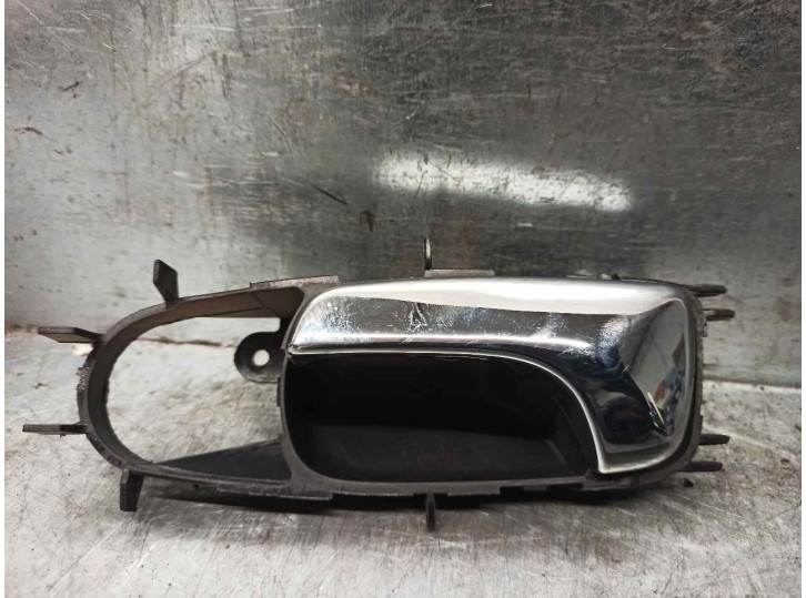 Recambio de maneta interior trasera izquierda para chevrolet nubira berlina 2.0 diesel cat referencia OEM IAM 96548037  