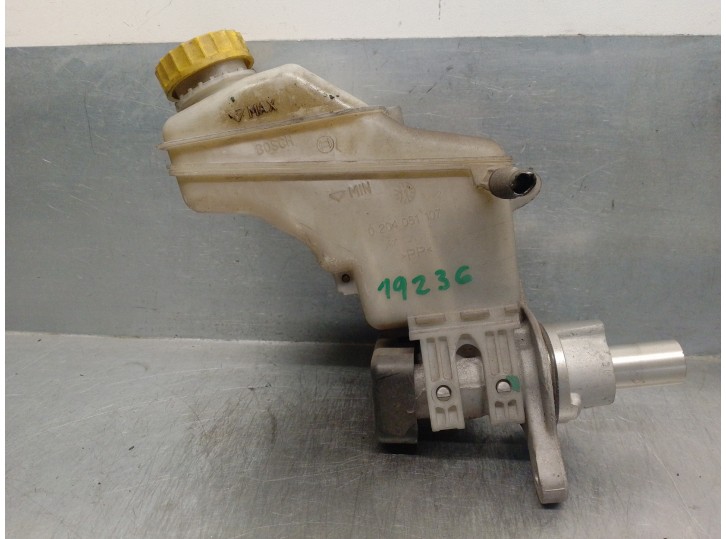 Recambio de bomba freno para fiat punto (evo) (199) 1.4 cat referencia OEM IAM 0204051107 204Y21766 BOSCH