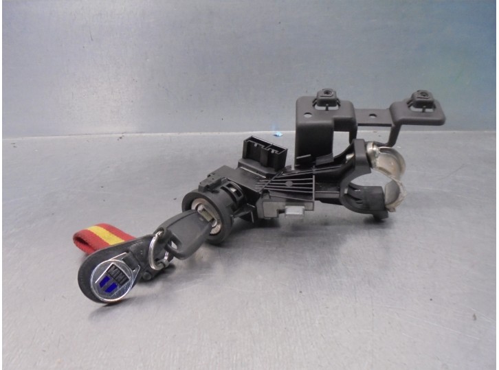 Recambio de conmutador de arranque para fiat punto (evo) (199) 1.4 cat referencia OEM IAM 51865544 505186290 
