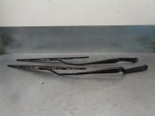 Replacement front right wiper arm for MG 400 Series (XW) OEM IAM reference 