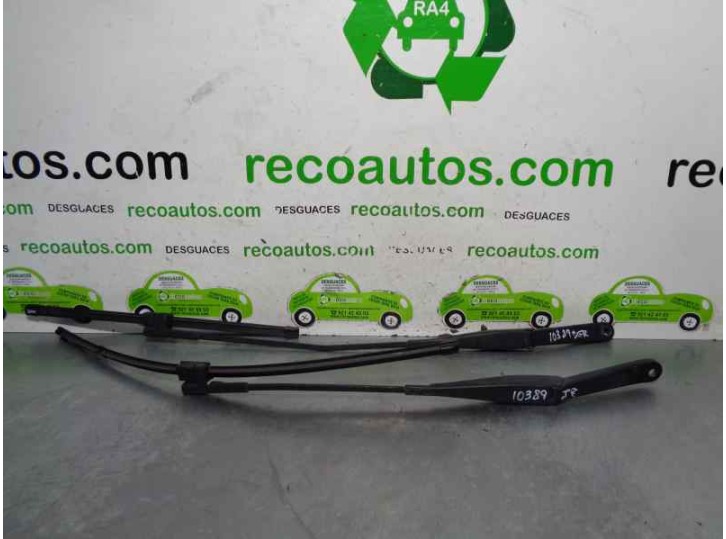Recambio de brazo limpia delantero derecho para ford focus cabrio (ca5) 2.0 tdci cat referencia OEM IAM 1731536 