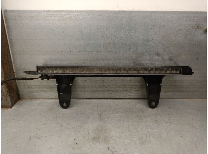 Recambio de luz central de freno para audi a2 (8z0) 1.4 referencia OEM IAM 8Z0945097 8Z0945097 29127002