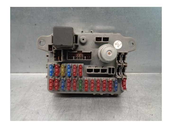 Recambio de caja reles / fusibles para mg serie 400 (xw) referencia OEM IAM YWC10003  