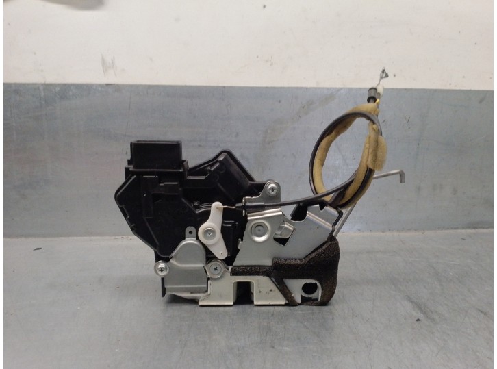 Recambio de cerradura puerta delantera derecha para mazda 5 berl. (cr) 2.0 diesel cat referencia OEM IAM CD3658310B 8 PINES 5 PU