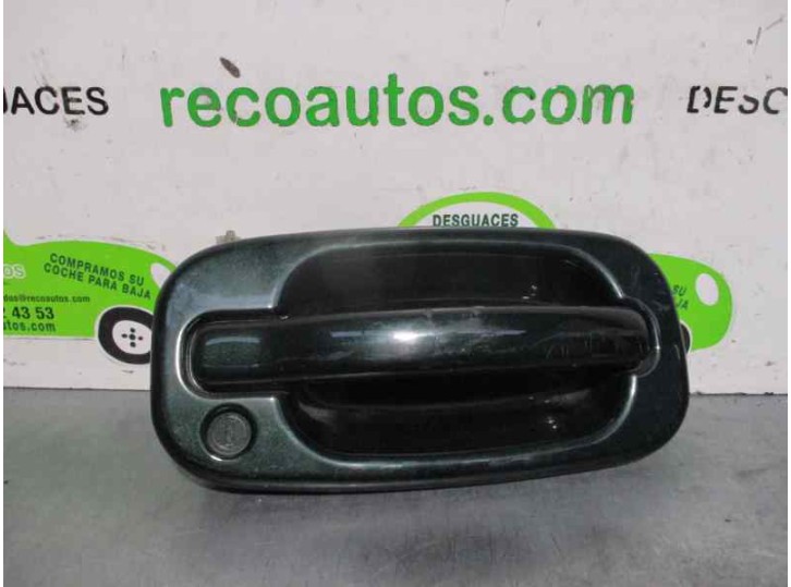 Recambio de maneta exterior delantera derecha para gmc chevrolet tahoe 5.3 lt referencia OEM IAM 15029902  