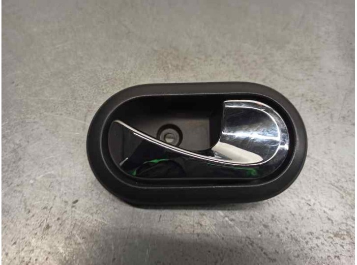 Recambio de maneta interior trasera derecha para dacia lodgy 1.6 cat referencia OEM IAM 8200733847 