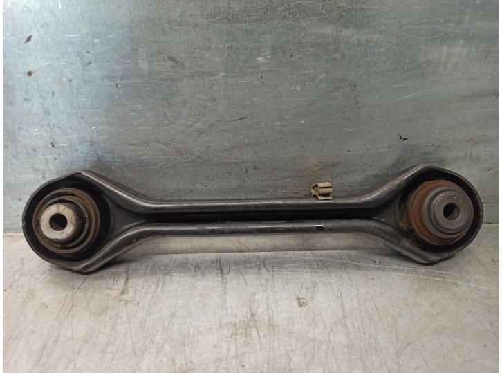 Recambio de brazo suspension inferior trasero izquierdo para bmw serie 3 berlina (e90) 2.0 16v diesel referencia OEM IAM 3332676