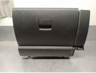 Recambio de guantera para mazda 5 berl. (cr) 2.0 diesel cat referencia OEM IAM CC2964161 
