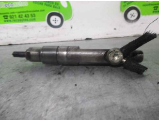 Replacement injector for Volkswagen LT closed box van / combi (mod. 1997) 2.5 TDi OEM IAM reference 074130201J 0432193663 BOSCH