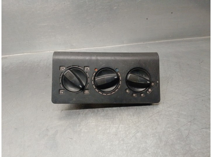 Replacement heating / air conditioning control for Seat Inca 1.9 9KS OEM IAM reference 6N0819045B 1H0819045C 