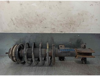 Recambio de amortiguador delantero derecho para peugeot 207 16v hdi referencia OEM IAM 520863 333871 KYB