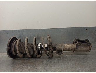 Replacement front right shock absorber for Opel Vectra C Saloon 1.8 16V CAT (Z 18 XE / 2H9) OEM IAM reference 312602 8249
