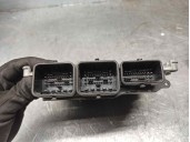 Recambio de centralita motor uce para peugeot 207 16v hdi referencia OEM IAM 9677013180 0281017333 BOSCH