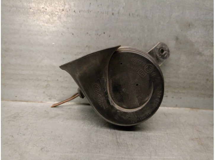 Recambio de claxon para audi a2 (8z0) 1.4 referencia OEM IAM 8Z0951221B  