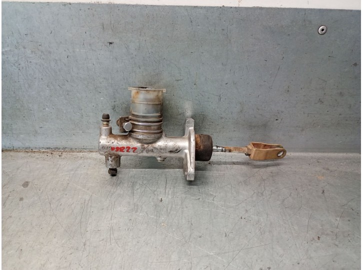 Recambio de bomba embrague para nissan terrano ii (r20) 2.7 tdi 4wd referencia OEM IAM 306107F000 306107F000 