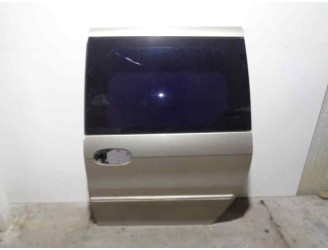 Recambio de puerta lateral corredera izquierda para kia carnival ii 2.9 crdi lx referencia OEM IAM K54B73020C GRIS TIRANDO A MAR