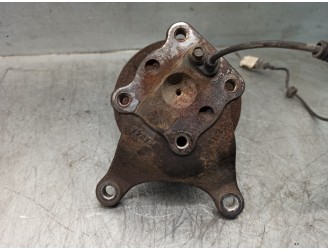 Recambio de mangueta trasera derecha para toyota corolla (e12) 2.0 d-cat referencia OEM IAM 4245002060  