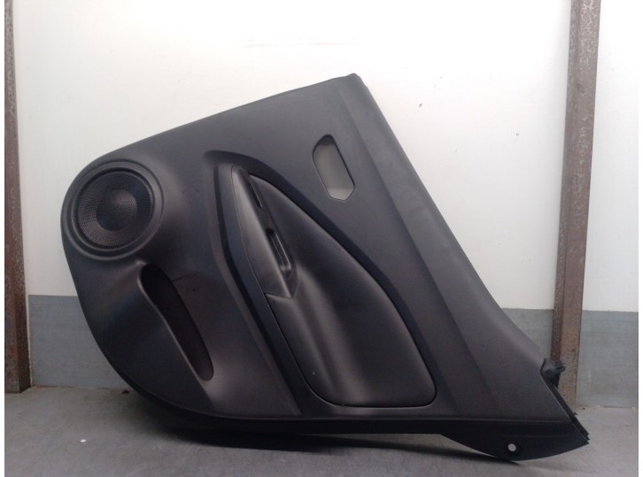 Recambio de guarnecido puerta trasera derecha para nissan juke (f16_) 1.6 hybrid referencia OEM IAM 829106PA0A 829006PG0C 