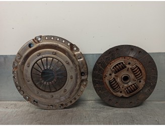 Recambio de kit embrague para opel vectra b berlina 2.0 dti referencia OEM IAM 664023  