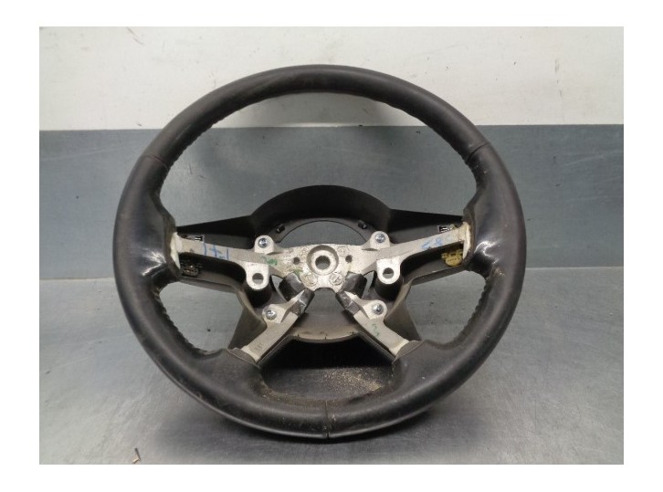 Recambio de volante para jeep commander 3.0 crd cat referencia OEM IAM 5JZ05XDVAE  