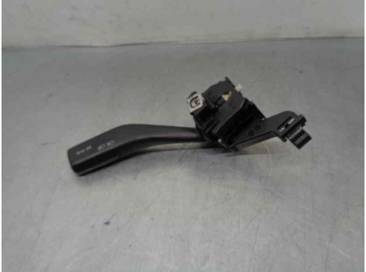 Recambio de mando luces para volkswagen golf v berlina (1k1) 1.9 tdi referencia OEM IAM 1K0953513  