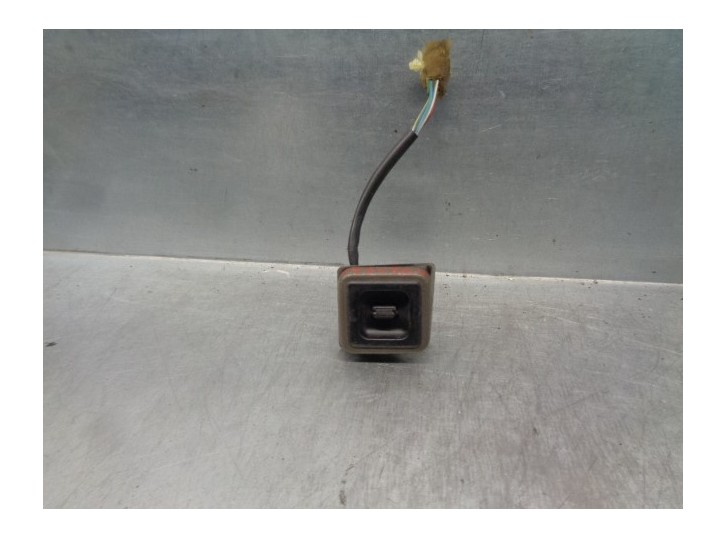 Recambio de mando elevalunas delantero derecho para mg serie 400 (xw) referencia OEM IAM YUF10057  